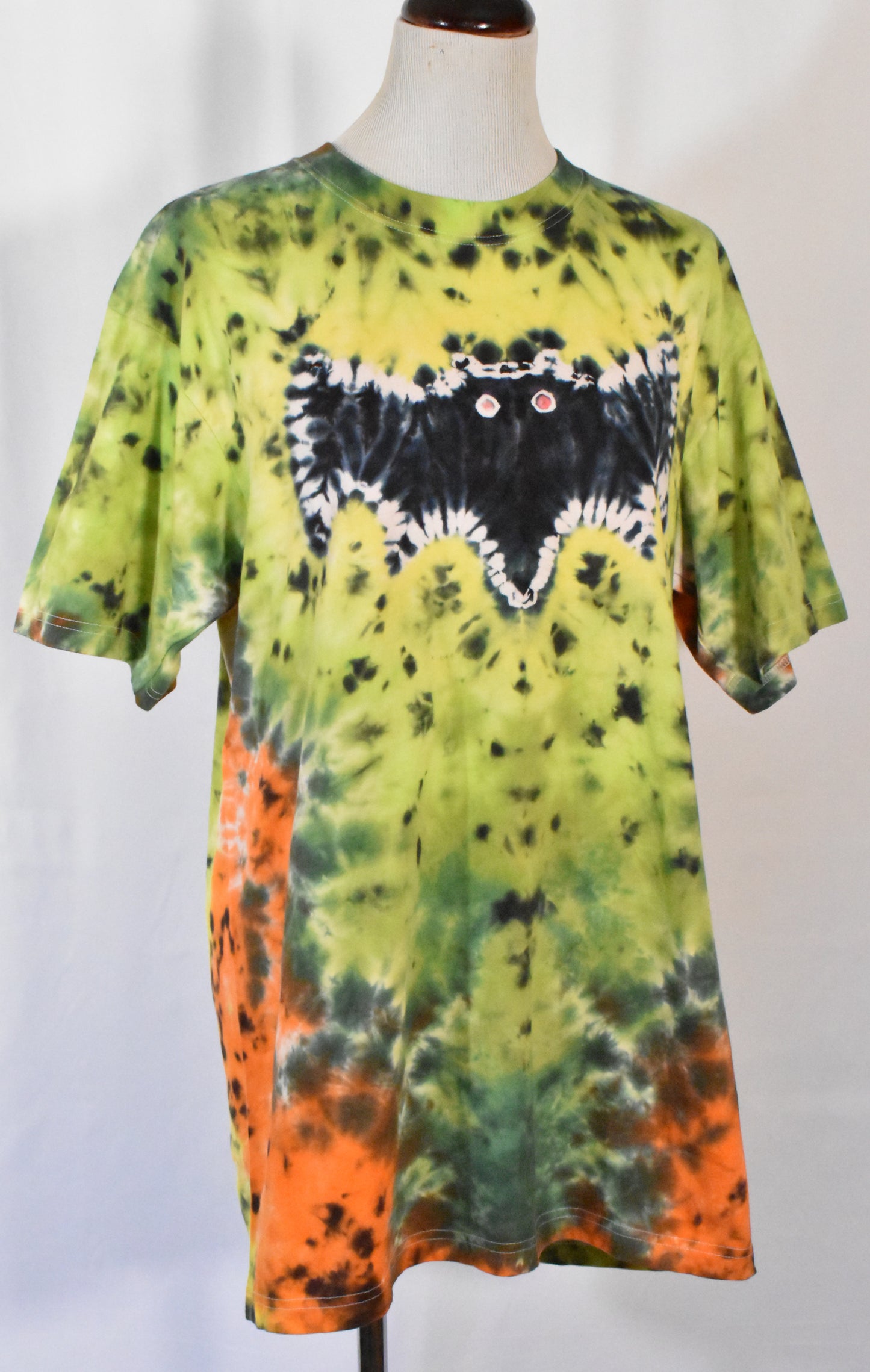 Black Bat ECLIPSED Cotton Tee size Large