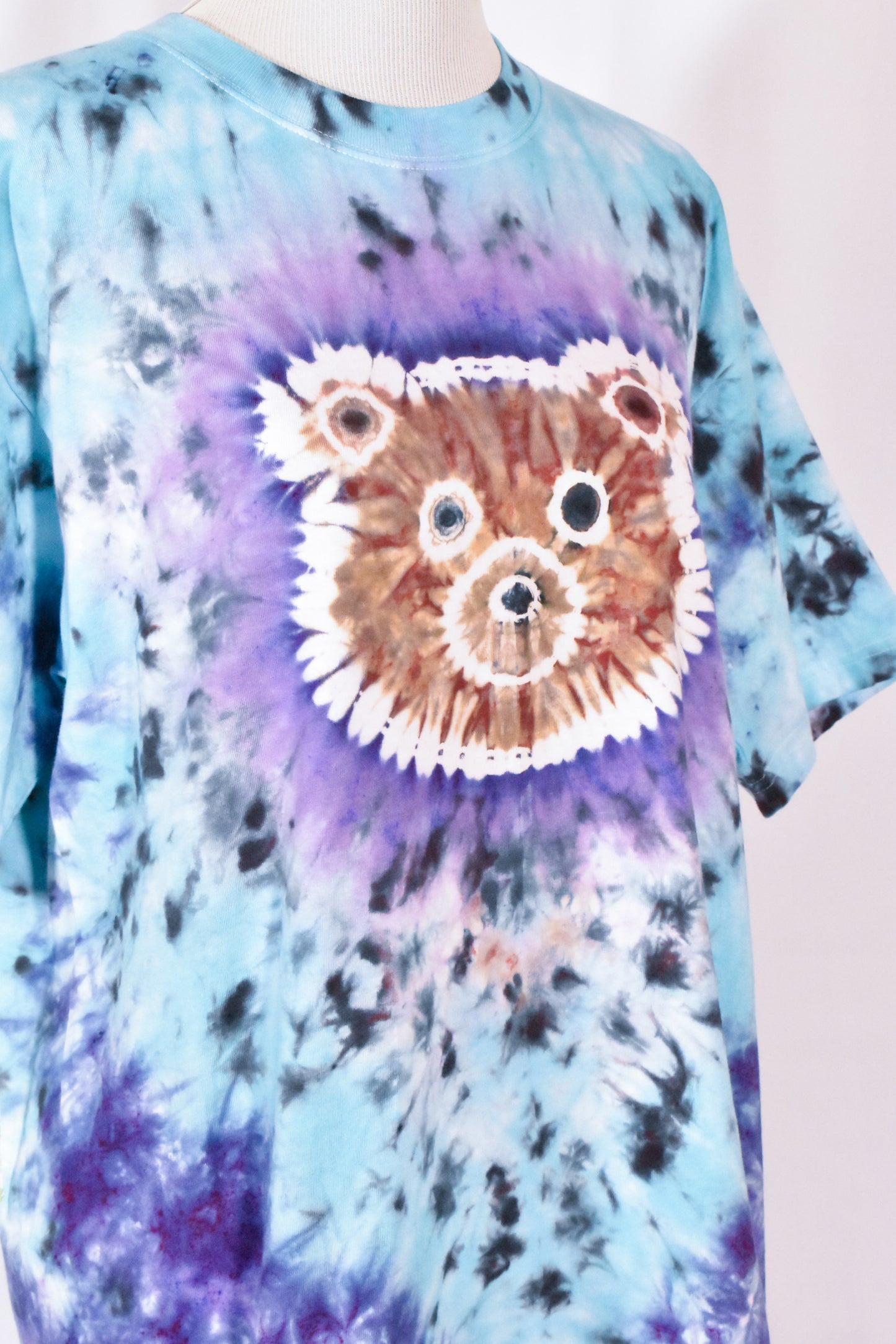 Snuggle BEAR Cotton Tee size Large