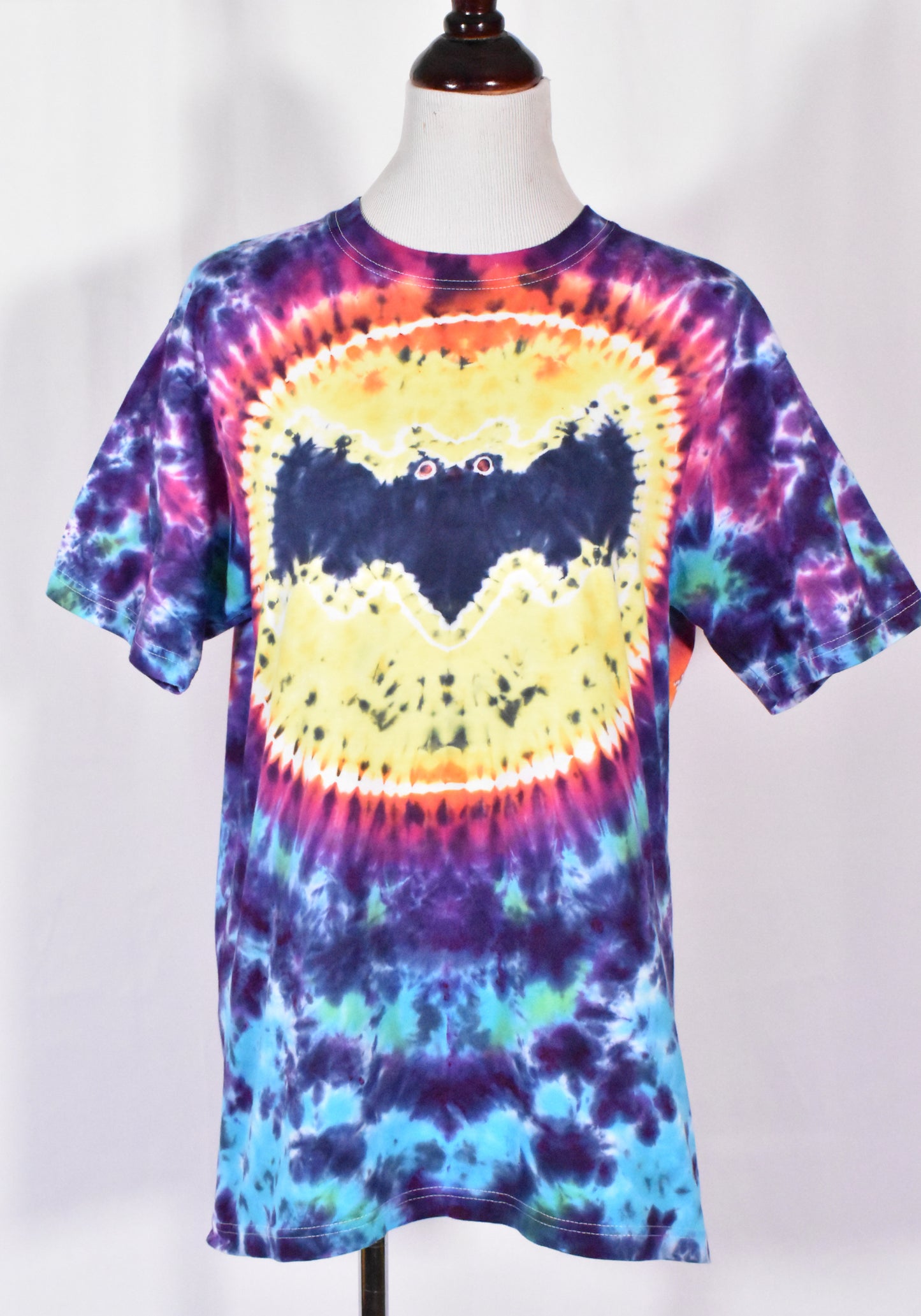 Full MOON Bat & Spider Cotton Tee size Medium