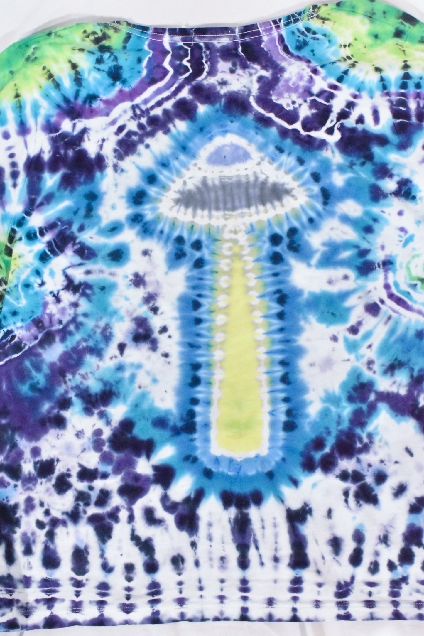 UFO + Alien Women's Cotton Long Sleeve Tee size Large