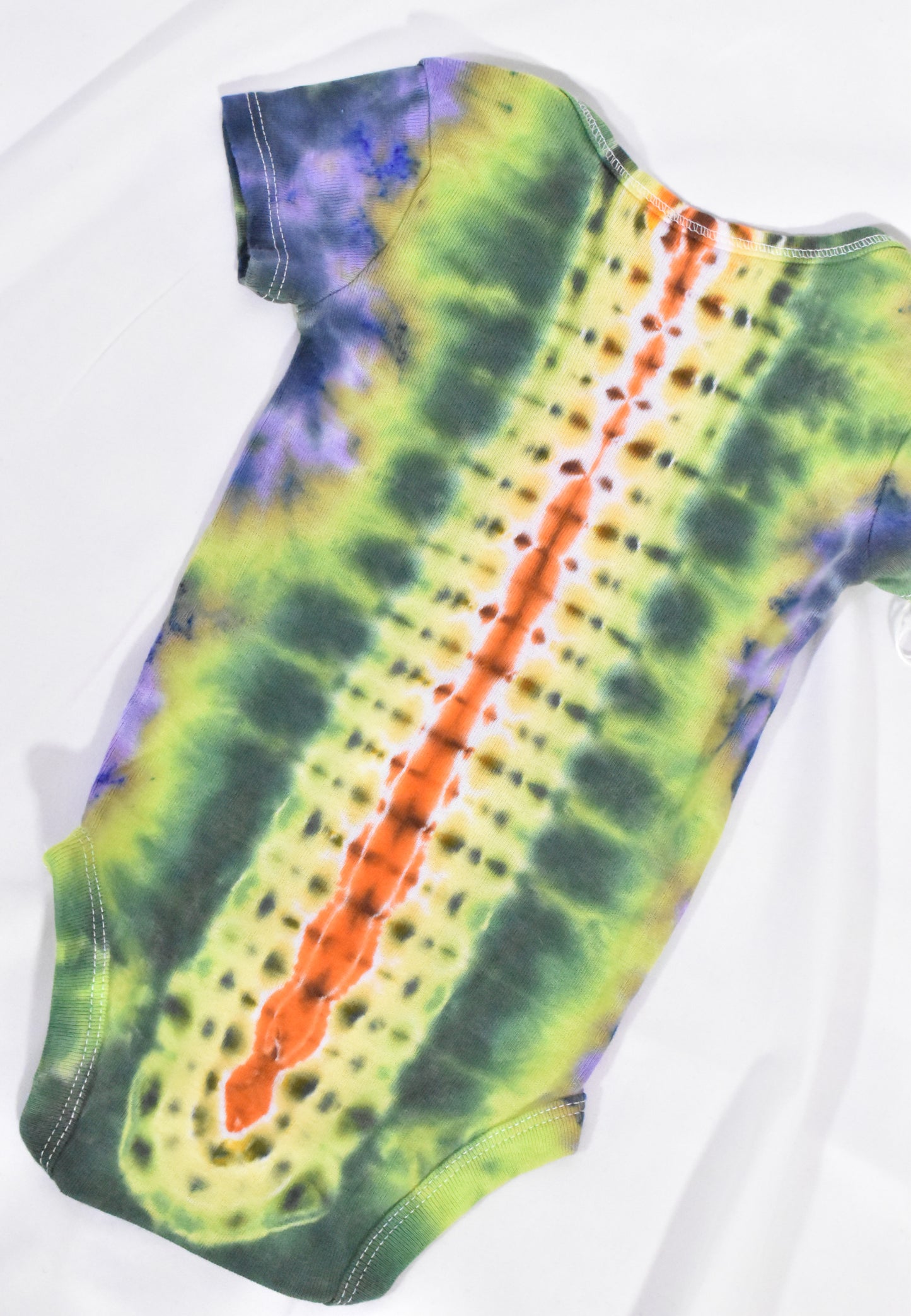 Big HEART Tie Dye Cotton Onesie Baby size 6-9 mo