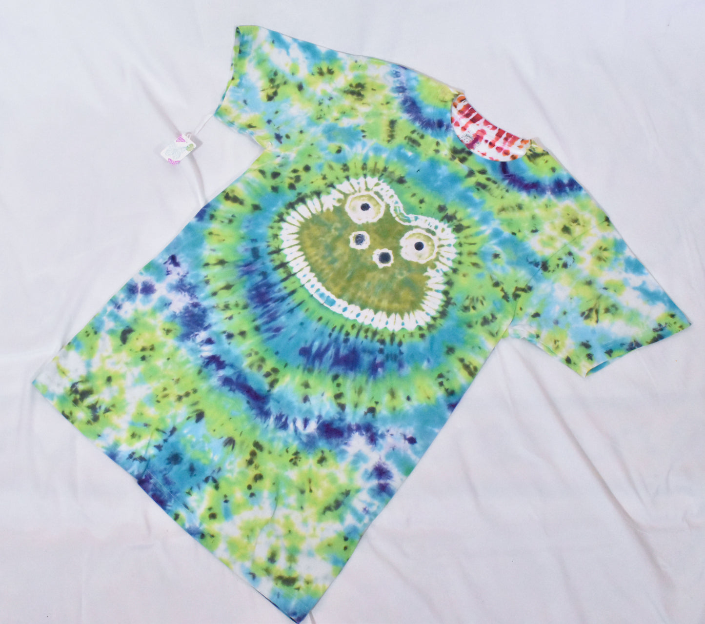 Froggy Face Cotton Tee size Medium