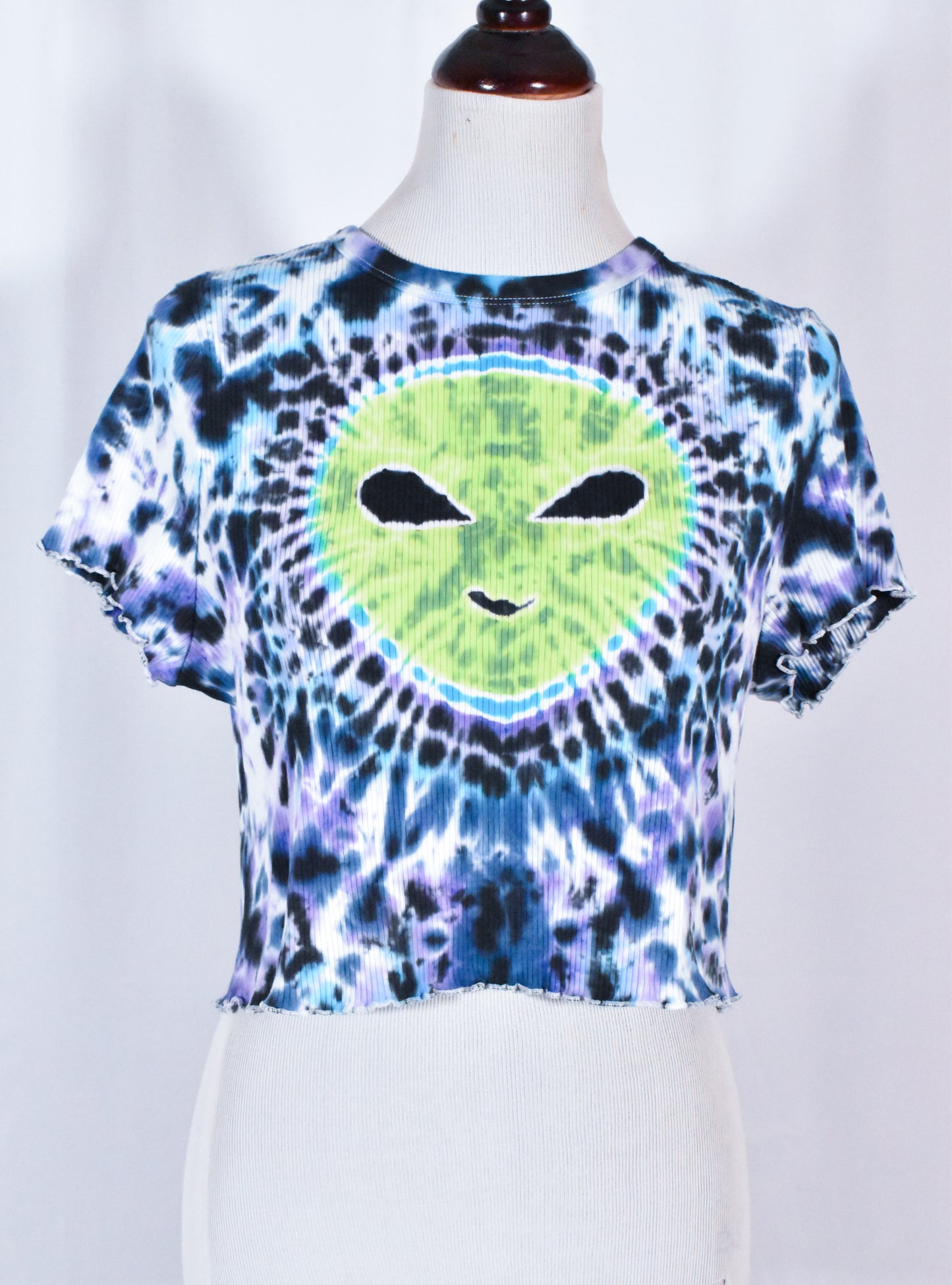 BEAM ME UP, Hottie UFO Alien Cotton Lettuce Edge Crop Tshirt Top size XXL 2XL