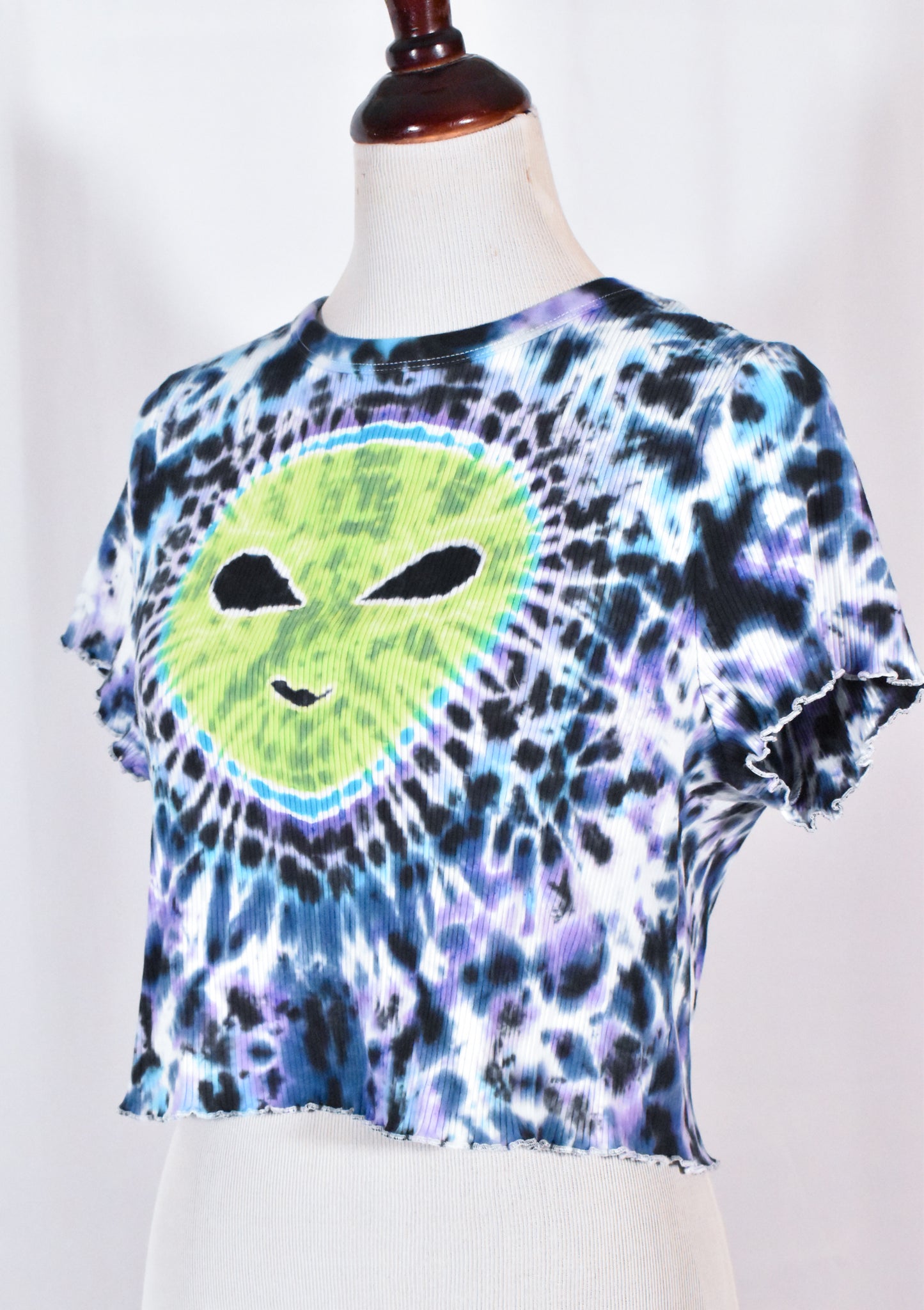 BEAM ME UP, Hottie UFO Alien Cotton Lettuce Edge Crop Tshirt Top size XXL 2XL